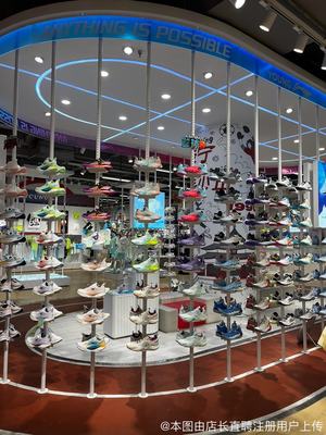 沈陽市皇姑區(qū)福福服裝鞋帽店 一站式鞋帽服裝購物體驗